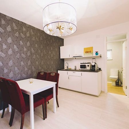 Derby Apart Hotel Alba Iulia Exterior photo