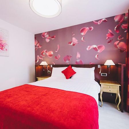 Derby Apart Hotel Alba Iulia Exterior photo